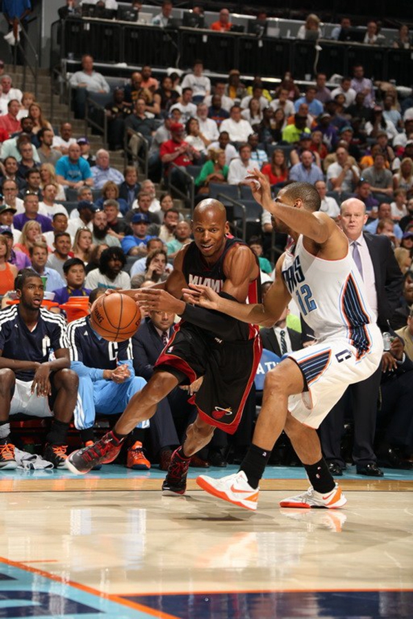 商业运作的 商业运作的