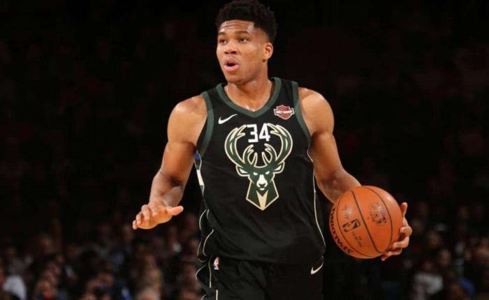 在赛场上的 在赛场上的