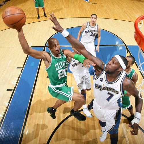 离开的球员 离开的球员